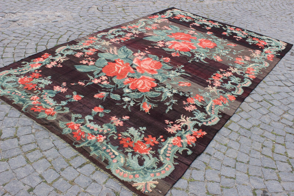 XL Vintage Turkish Accent Area Rug 6.2 x 10.6 ft