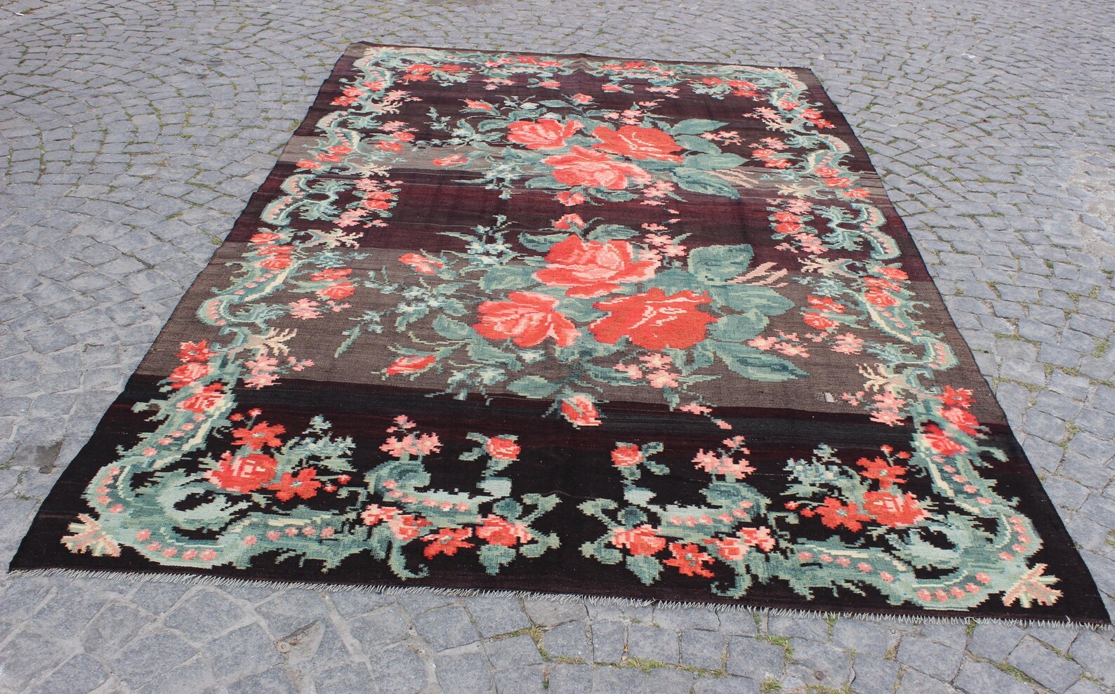 XL Vintage Turkish Accent Area Rug 6.2 x 10.6 ft