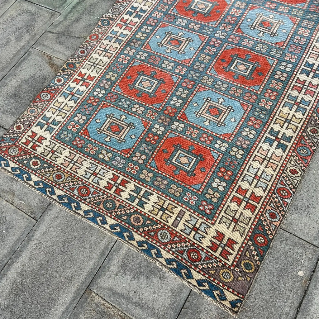 Vintage Turkish Accent Area rug 3.7 x 5.7 ft
