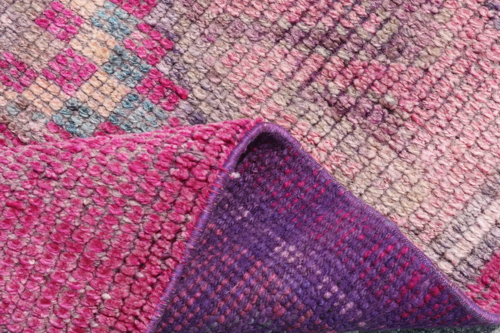 Vintage Turkish Runner Rug 2.8 x 9.4 ft