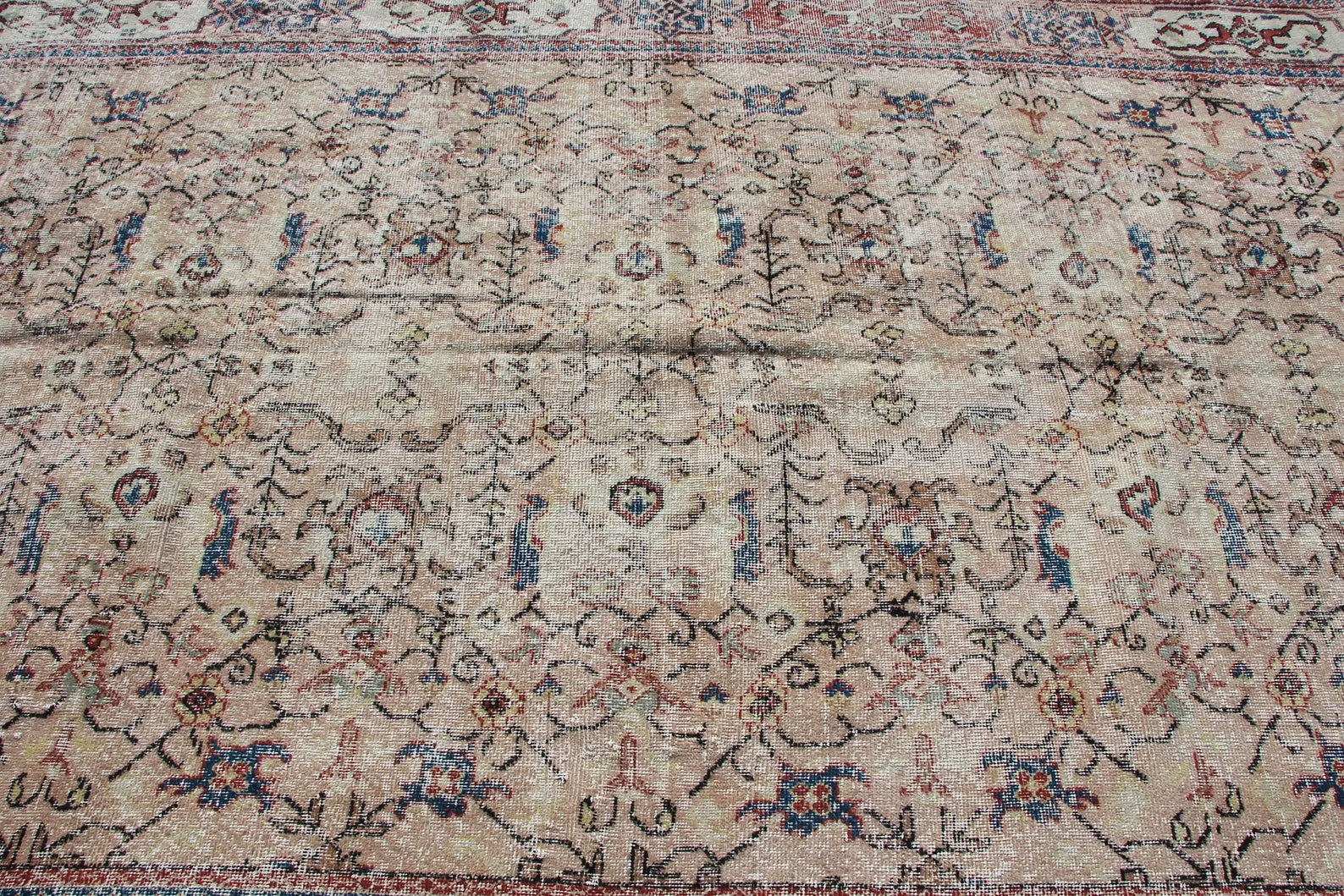 XL Vintage Turkish Accent Area Rug 6.1 x 9.9 ft