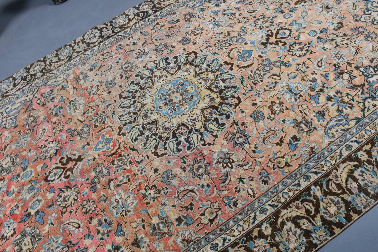 XL Vintage Turkish Accent Area Rug 6.4 x 11.5 ft
