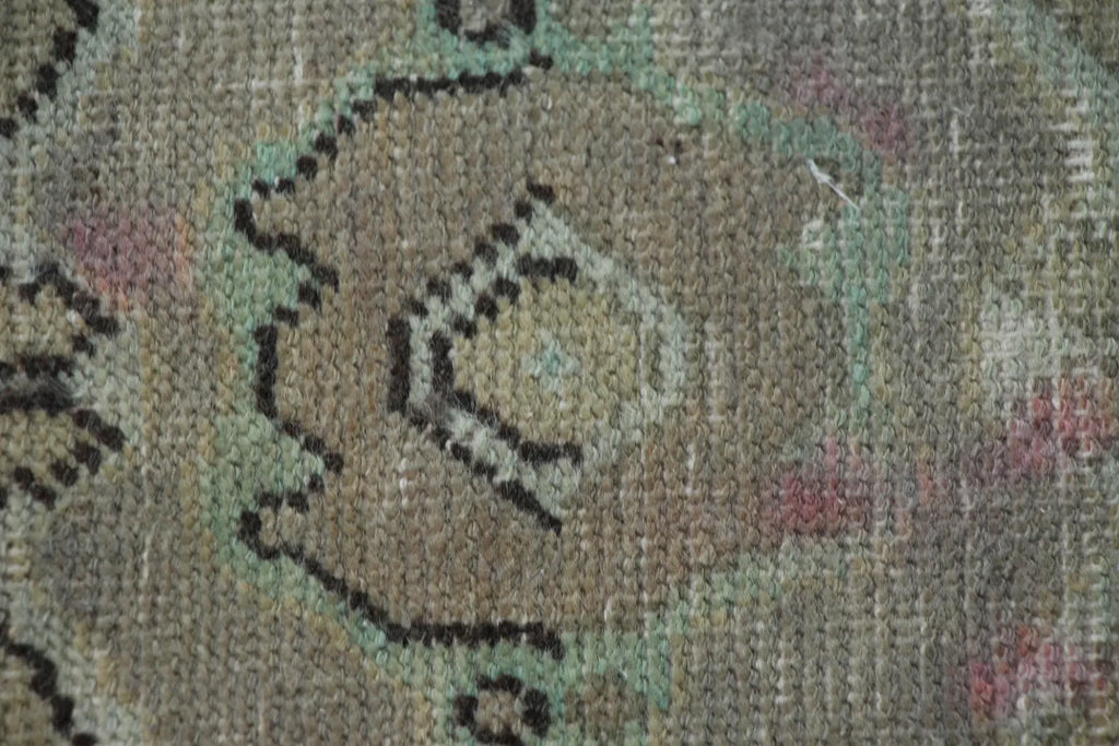 Vintage Turkish Mini Rug 1.5 x 2.7 ft