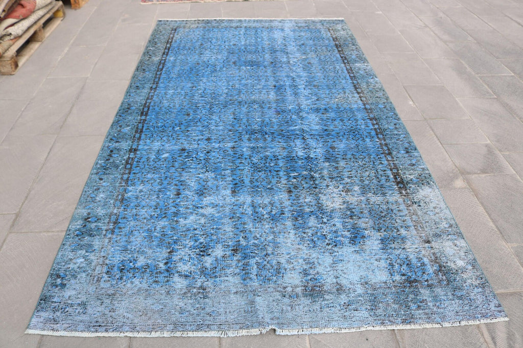 XL Vintage Turkish Accent Area Rug 5.4 x 9.7 ft
