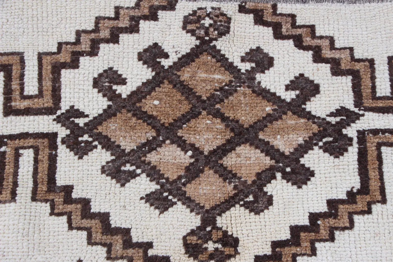 Vintage Turkish Mini Rug 1.5 x 3.4 ft
