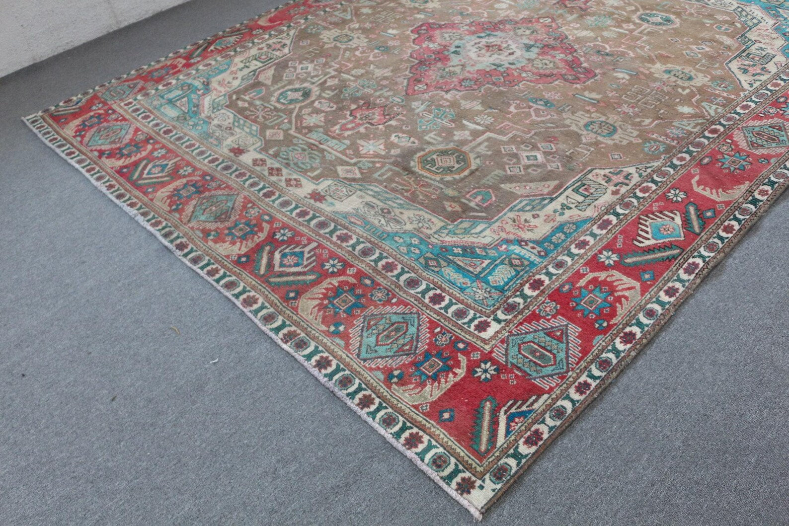 XL Vintage Turkish Accent Area Rug 9.2 x 12.4 ft