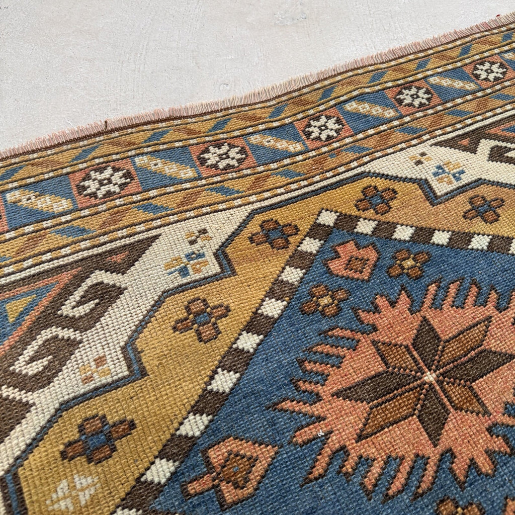 Vintage Turkish Accent Area rug 3.6 x 5.2 ft