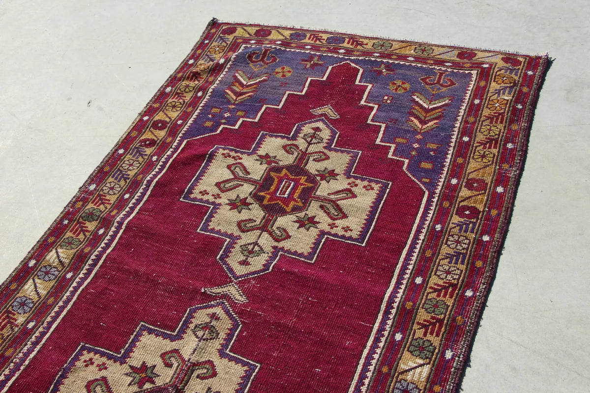 Vintage Turkish Accent Area rug 3.5 x 6.8 ft