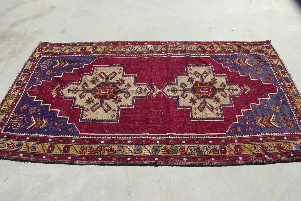 Vintage Turkish Accent Area rug 3.5 x 6.8 ft