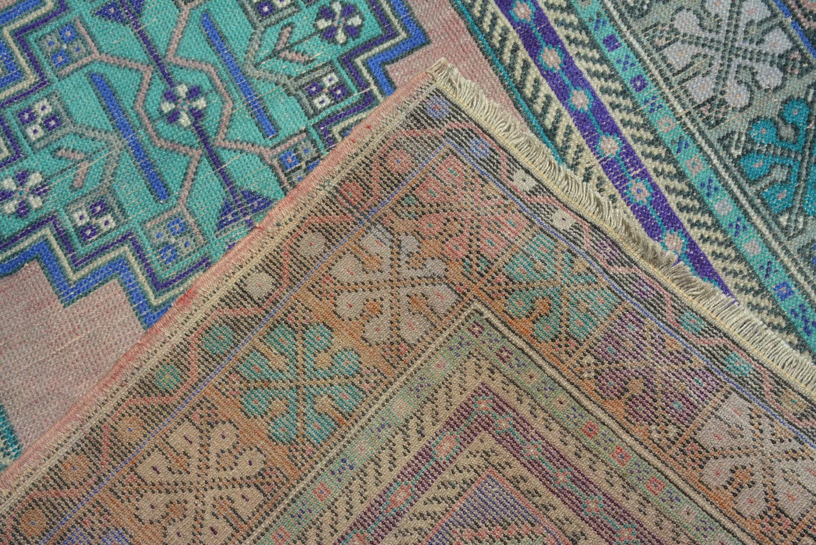 Vintage Turkish Accent Area rug 3.7 x 6 ft