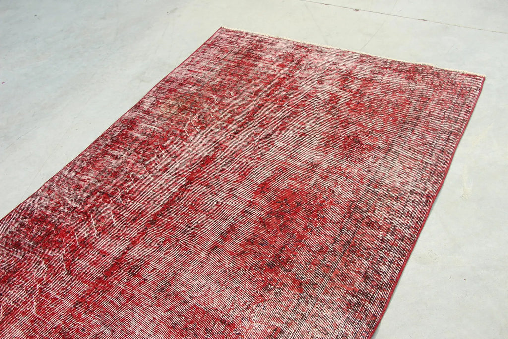 Vintage Turkish Accent Area rug 4.5 x 8.3 ft