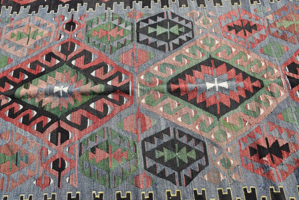 Vintage Turkish Accent Area rug 4.8 x 10 ft
