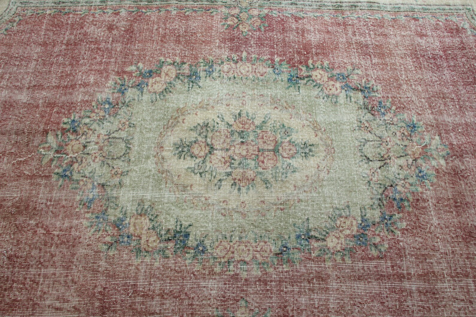 XL Vintage Turkish Accent Area Rug 6.2 x 9.1 ft
