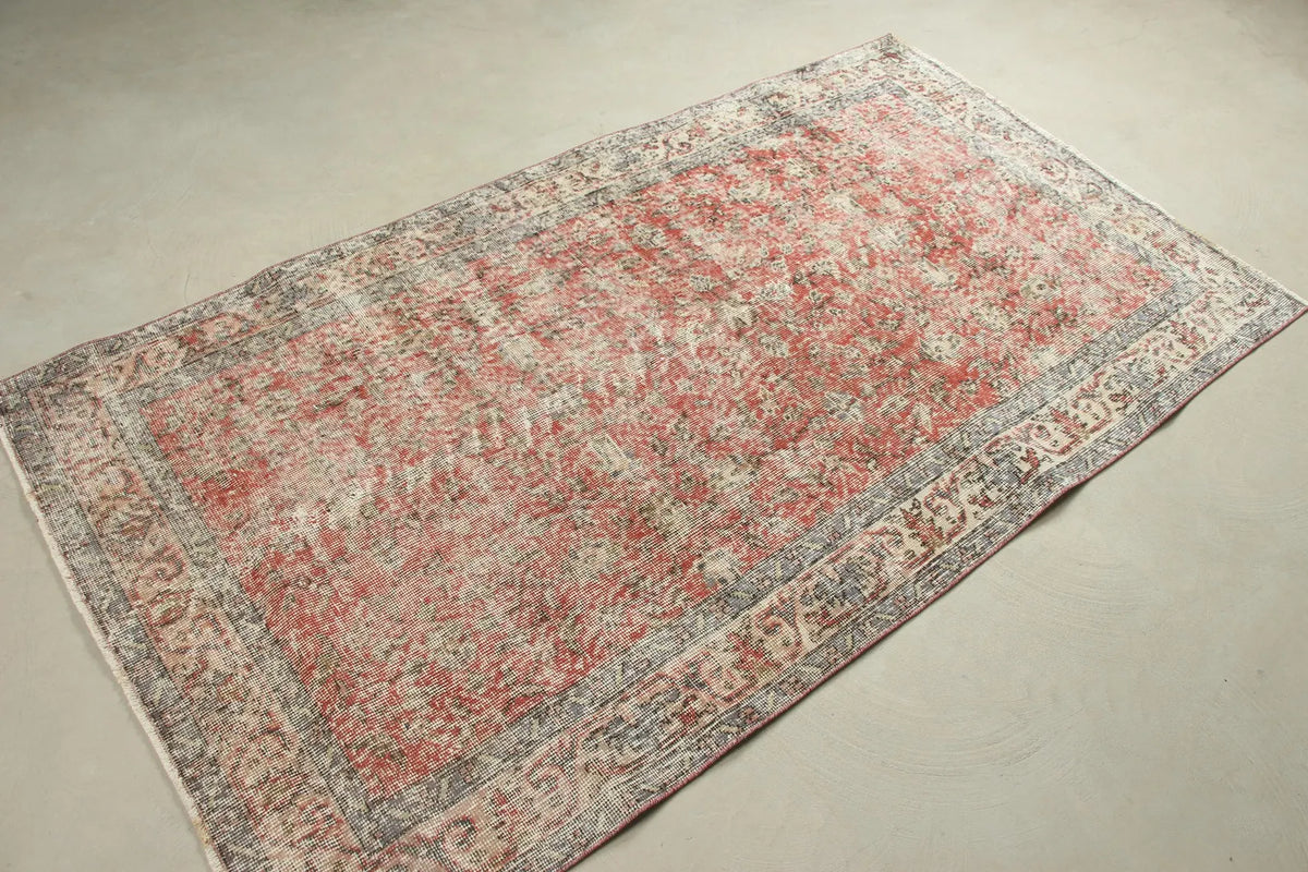 Vintage Turkish Accent Area rug 3.7 x 6.7 ft