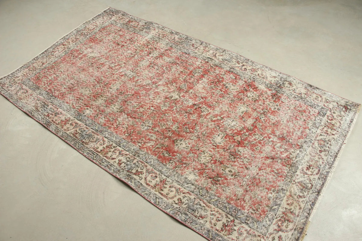 Vintage Turkish Accent Area rug 3.7 x 6.7 ft