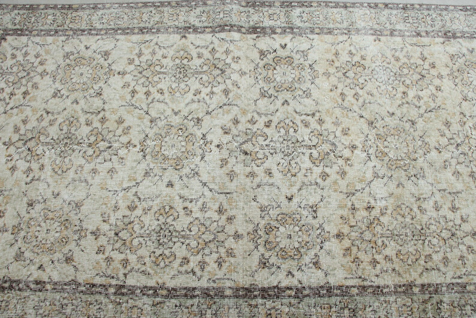 Vintage Turkish Accent Area Rug 3.7 x 6.6 ft