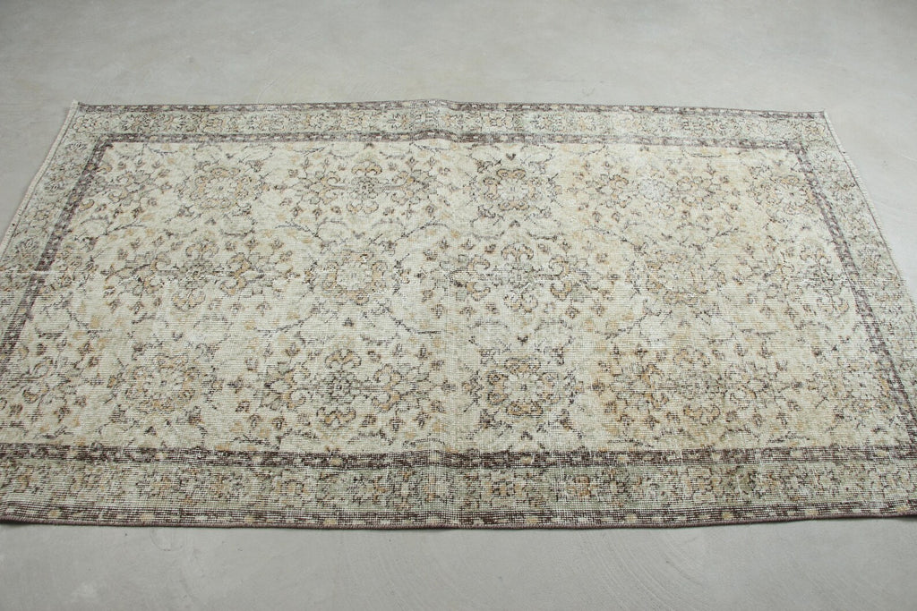 Vintage Turkish Accent Area Rug 3.7 x 6.6 ft