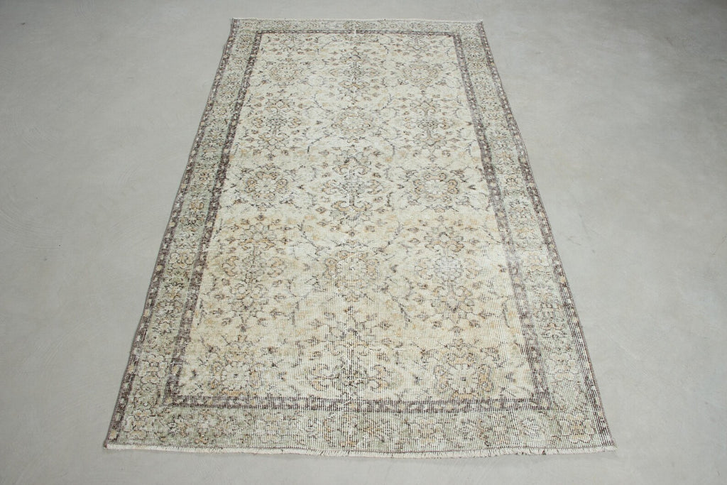 Vintage Turkish Accent Area Rug 3.7 x 6.6 ft
