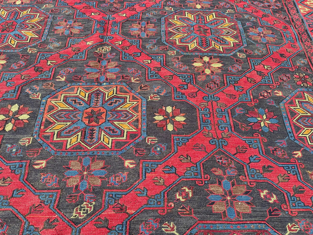 XL Vintage Soumak Accent Area Rug 8.7 x 13.6 ft