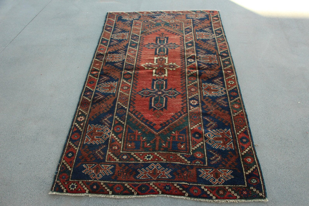Vintage Turkish Accent Area rug 3.8 x 6.6 ft