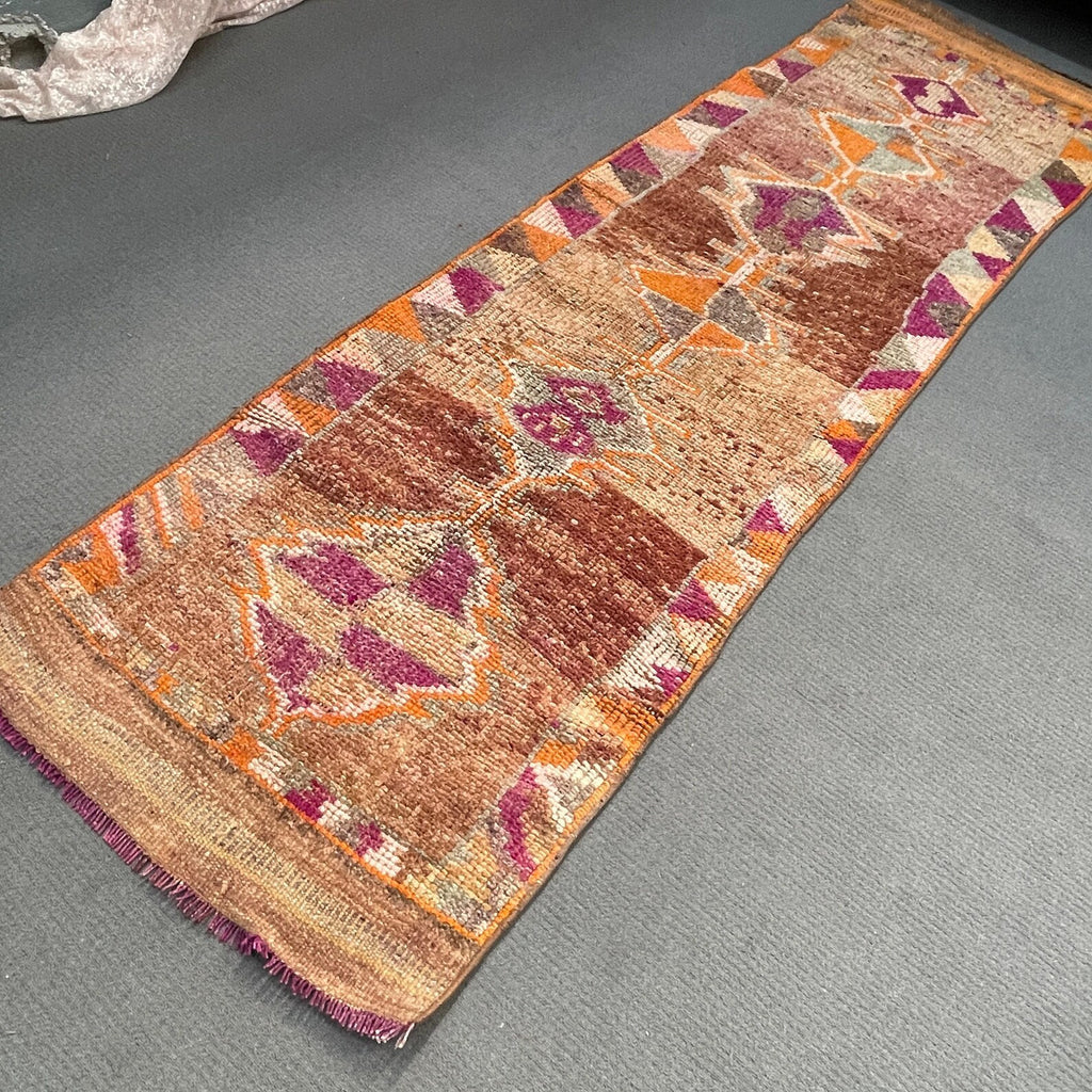 Vintage Turkish Runner Rug 2.8 x 9.4 ft