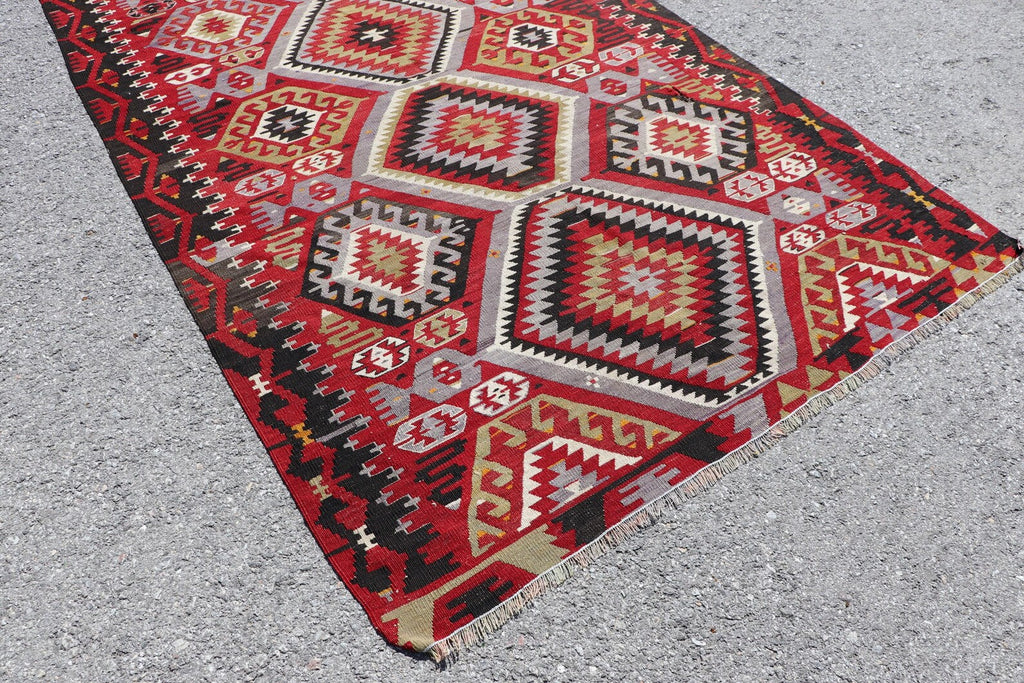 XL Vintage Turkish Accent Area Rug 5.2 x 9.8 ft