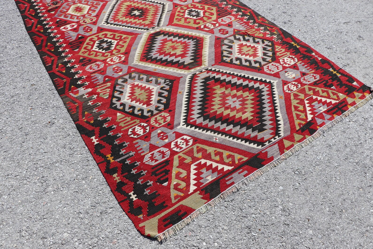 XL Vintage Turkish Accent Area Rug 5.2 x 9.8 ft