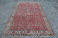 XL Vintage Turkish Accent Area rug 5.5 x 9.6 ft