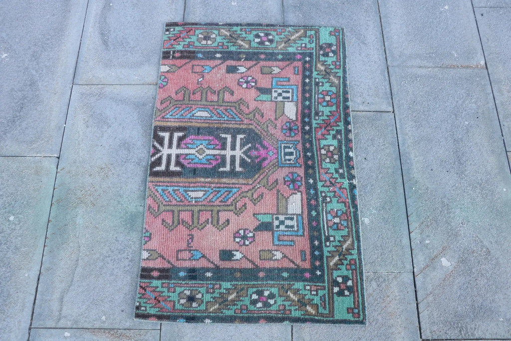Vintage Turkish Mini Rug 1.7 x 2.8 ft