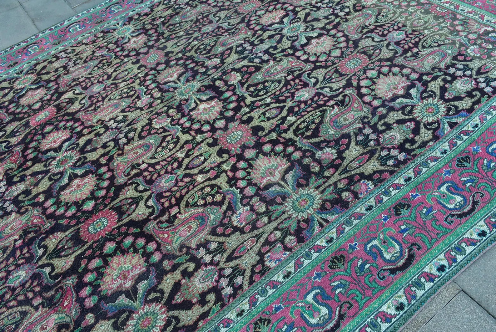 XL Vintage Turkish Accent Area Rug 9.5 x 12.3 ft