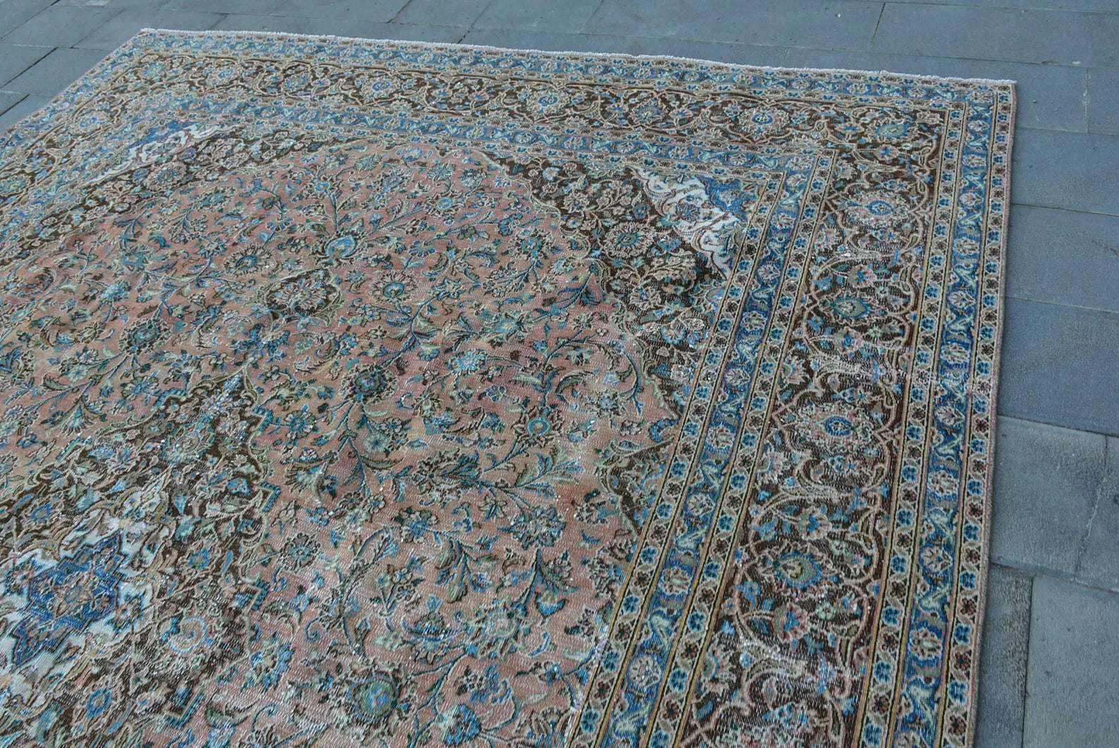 XL Vintage Turkish Accent Area Rug 9.5 x 12.4 ft