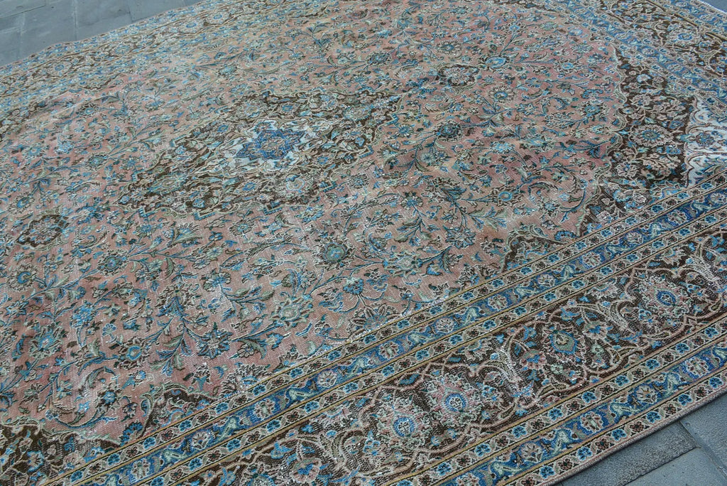 XL Vintage Turkish Accent Area Rug 9.5 x 12.4 ft