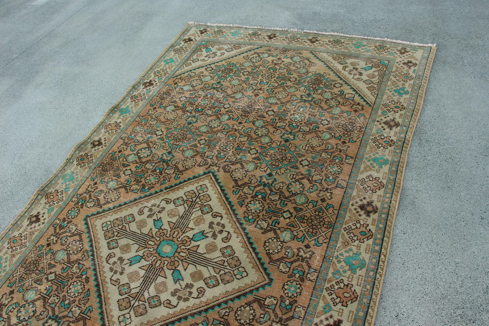 XL Vintage Persian Accent Area Rug 5.1 x 10 ft