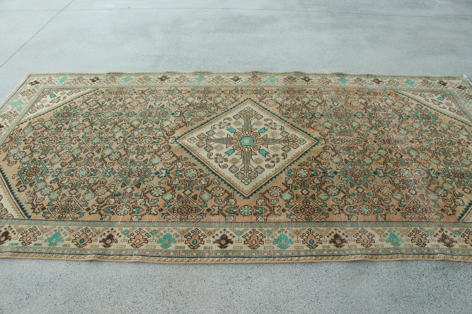 XL Vintage Persian Accent Area Rug 5.1 x 10 ft