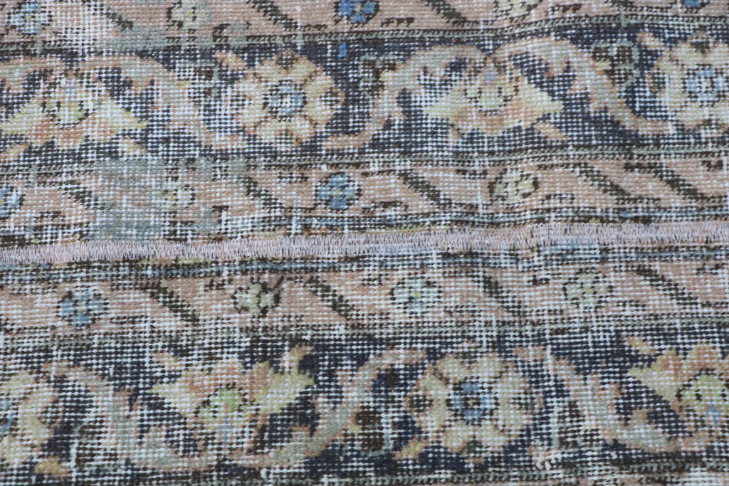 Vintage Turkish Runner Rug 1.5 x 4.2 ft