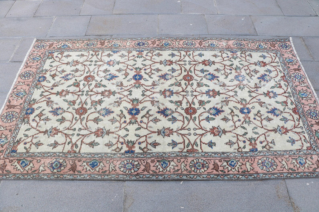Vintage Turkish Accent Area rug 3.8 x 6.6 ft