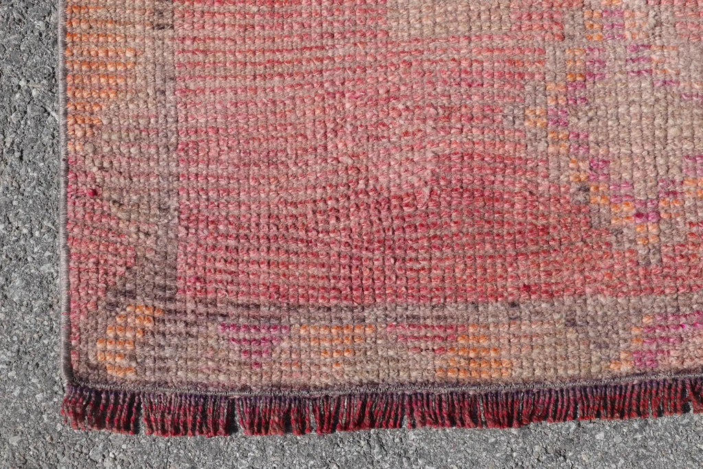 Vintage Turkish Runner Rug 2.9 x 8.5 ft