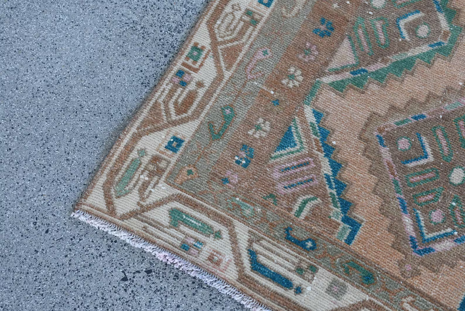 Vintage Turkish Accent Area rug 3 x 7.2 ft