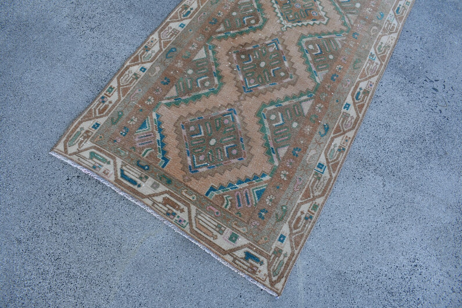 Vintage Turkish Accent Area rug 3 x 7.2 ft