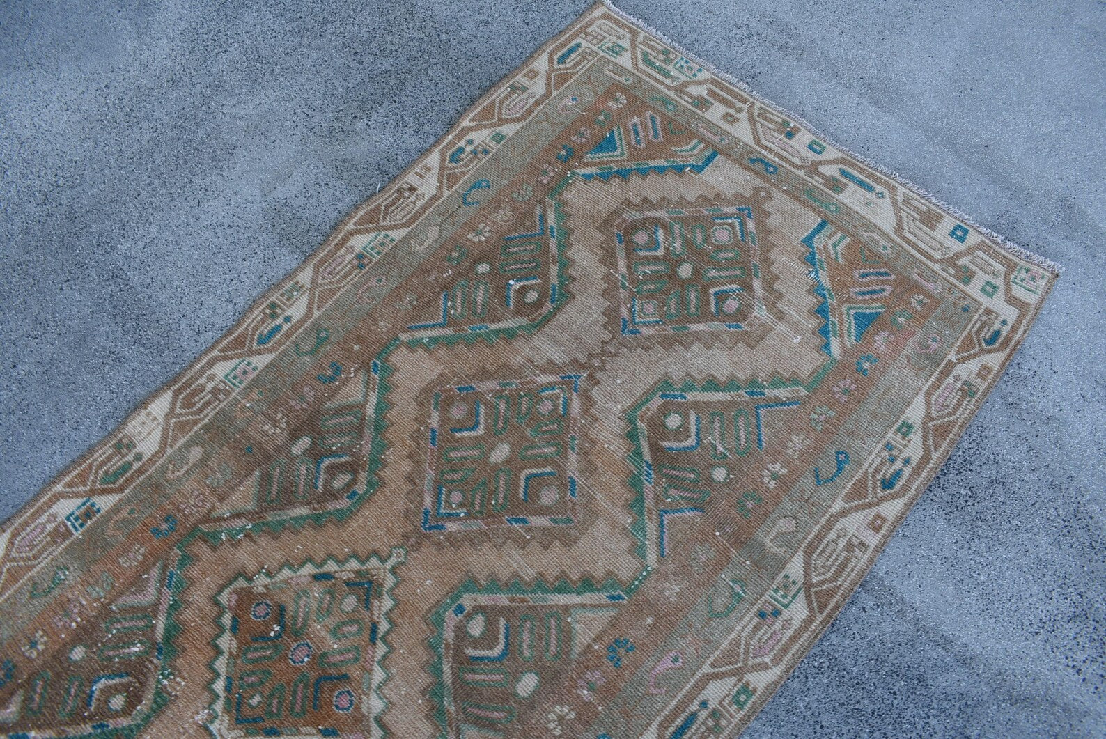 Vintage Turkish Accent Area rug 3 x 7.2 ft