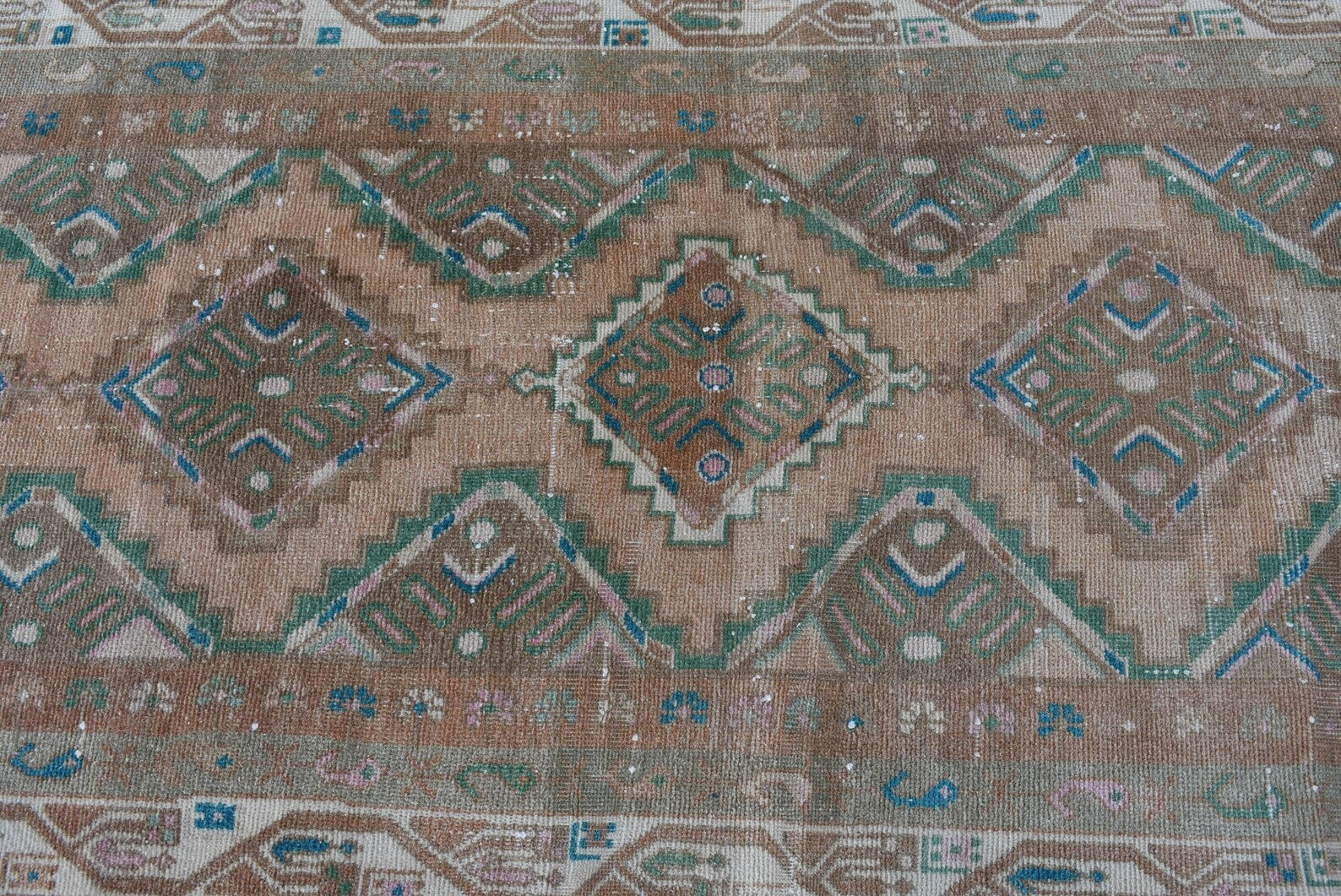 Vintage Turkish Accent Area rug 3 x 7.2 ft
