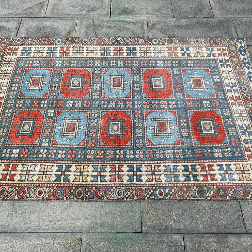 Vintage Turkish Accent Area rug 3.7 x 5.7 ft