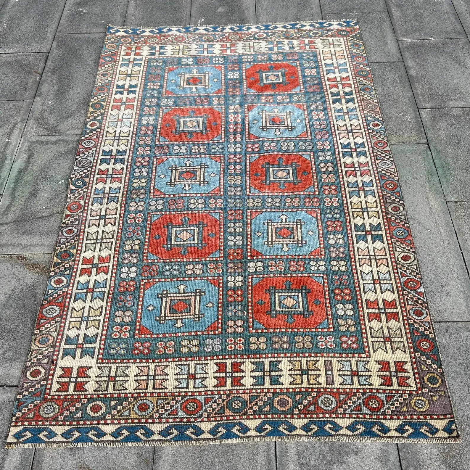 Vintage Turkish Accent Area rug 3.7 x 5.7 ft
