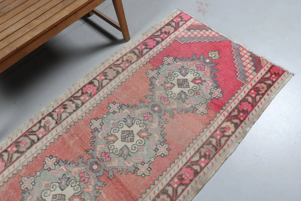 Vintage Turkish Runner Rug 3.2 x 7.5 ft