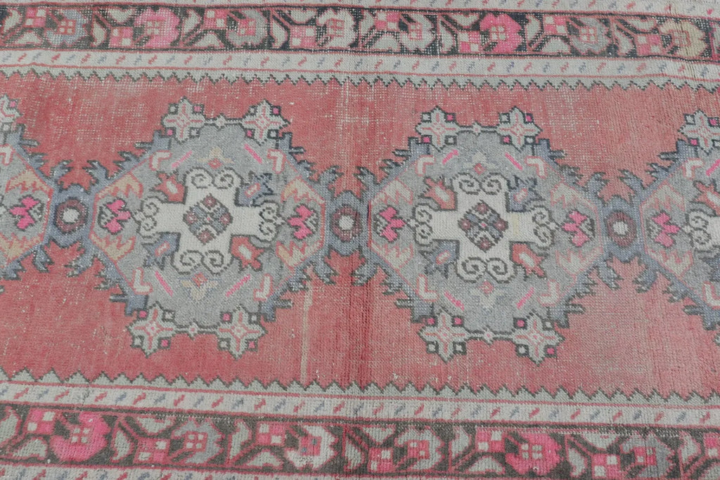 Vintage Turkish Runner Rug 3.2 x 7.5 ft