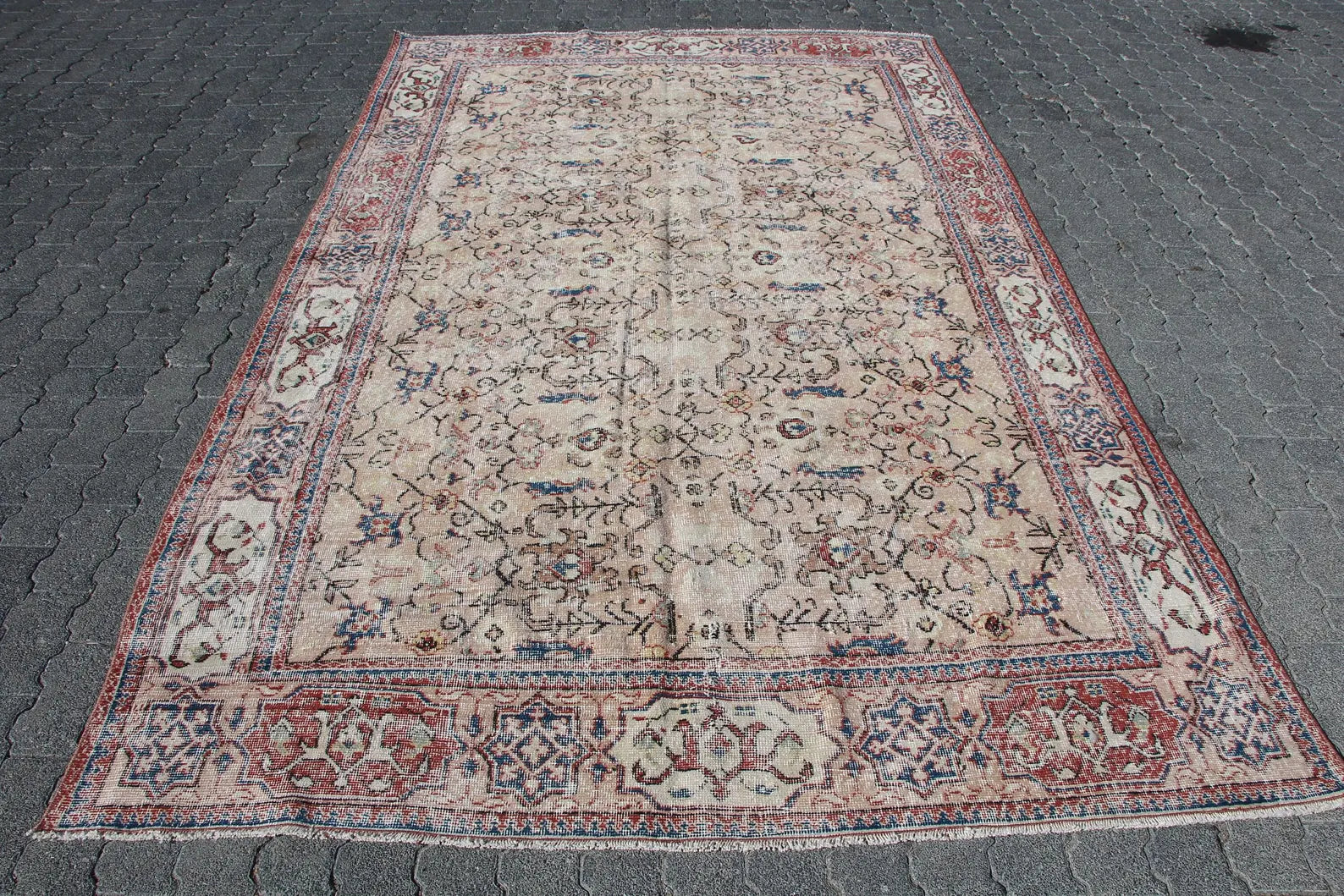 XL Vintage Turkish Accent Area Rug 6.1 x 9.9 ft