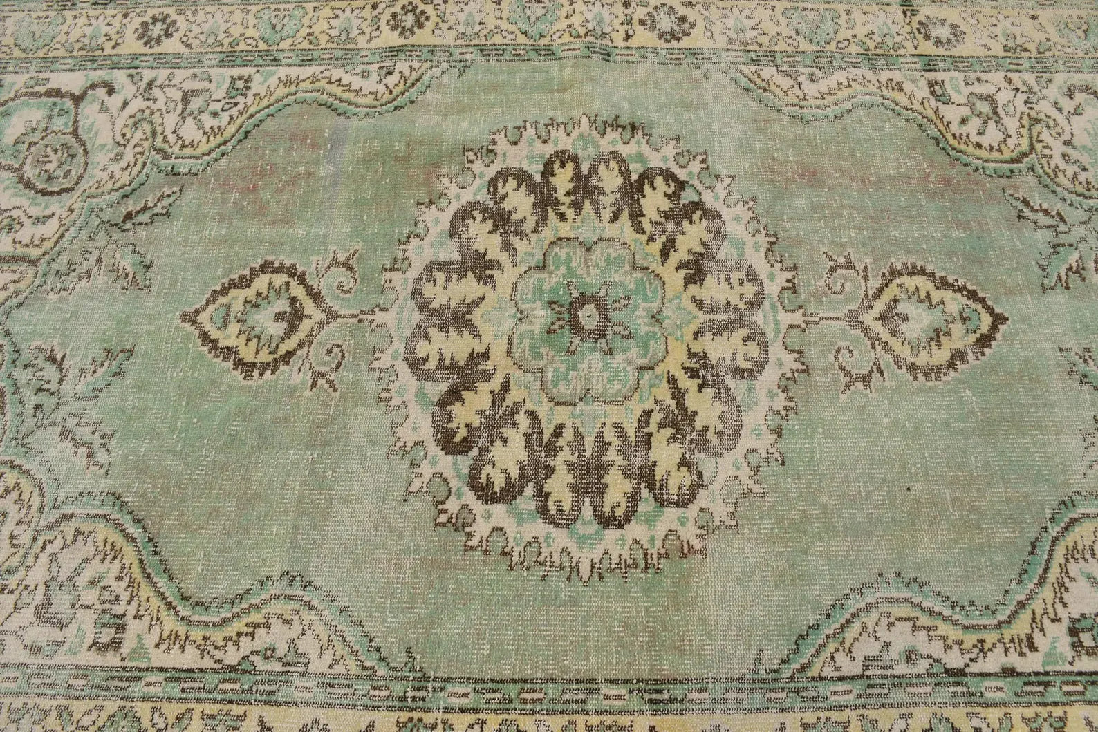 Vintage Turkish Accent Area rug 5.2 x 9.4 ft