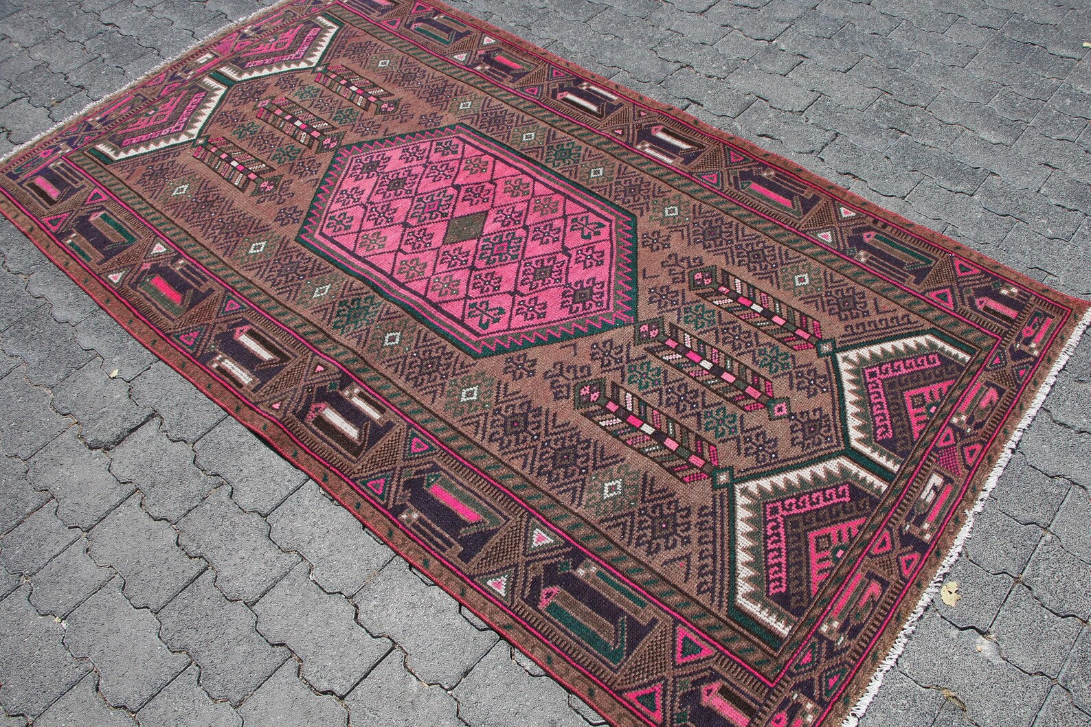 Vintage Persian Accent Area Rug 3.8 x 6.9 ft