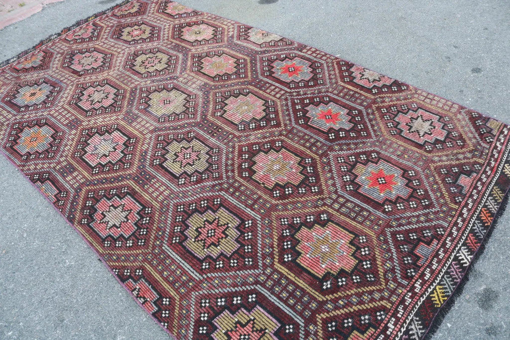 XL Vintage Turkish Accent Area Rug 5.2 x 9.4 ft