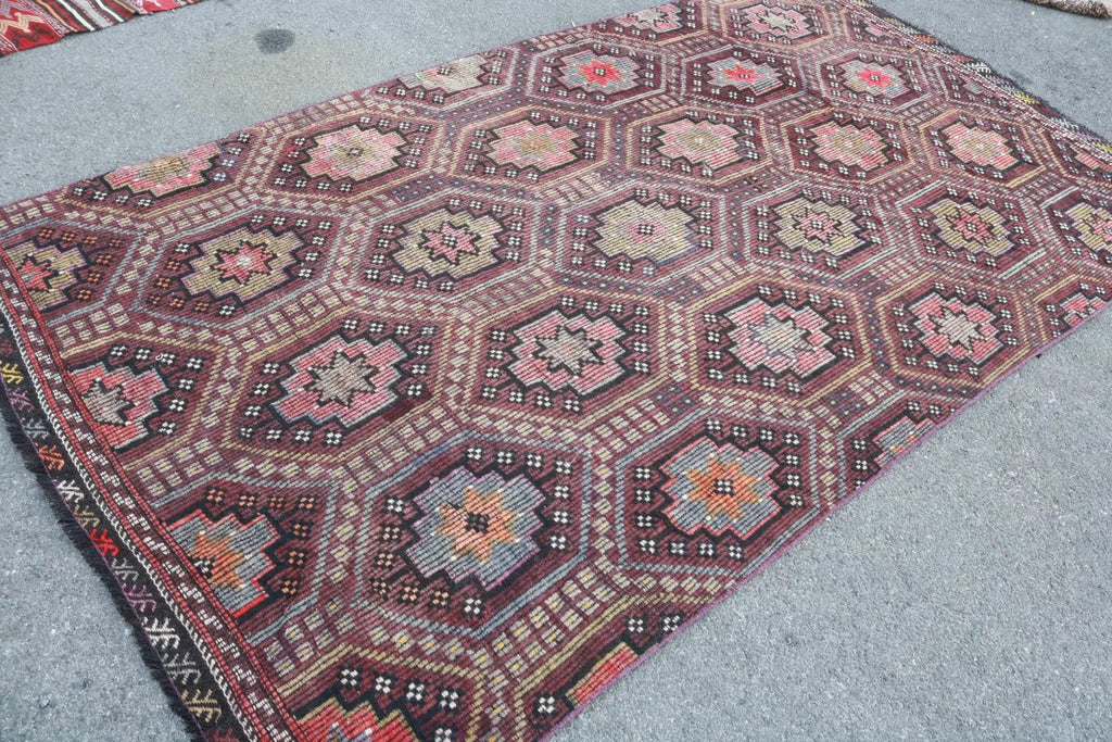 XL Vintage Turkish Accent Area Rug 5.2 x 9.4 ft